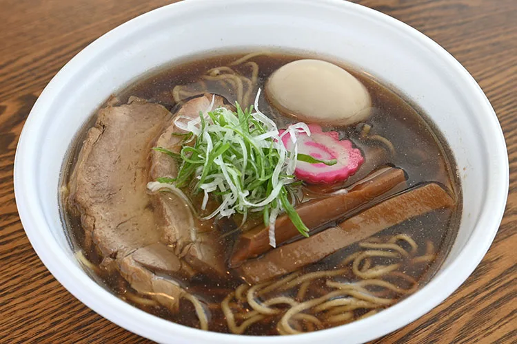 うまいもの市：にぼし醤油ラーメン